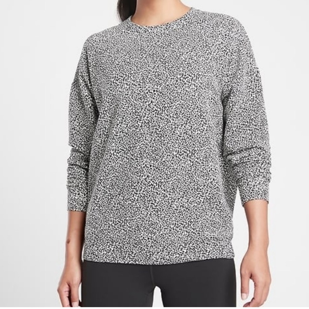 Athleta studio to street black and white sweatshirt
